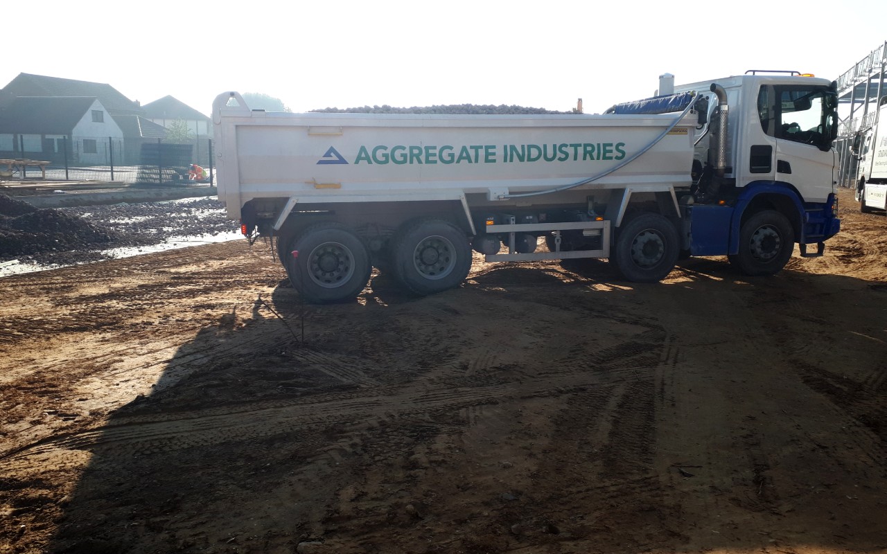 Aggregate Industries lays a solid foundation for new special needs school