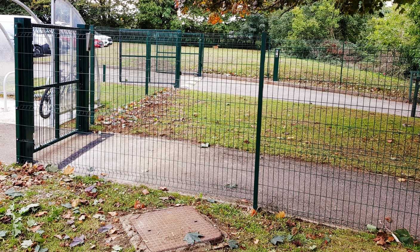 Amthal fences off school security with Frank Cooper & Son