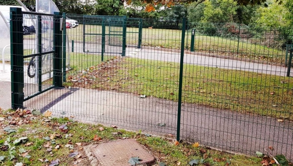 Amthal fences off school security with Frank Cooper & Son