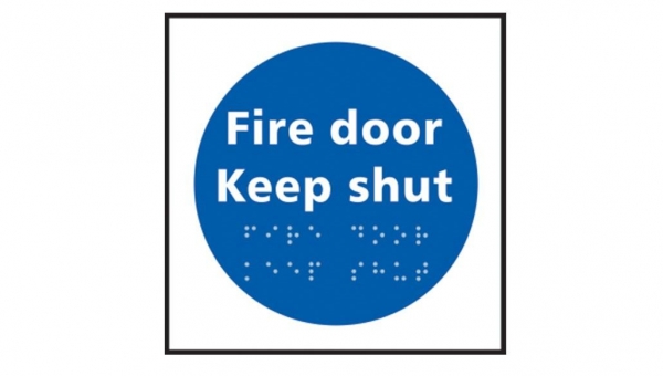 How to use Braille Signs to improve accessibility