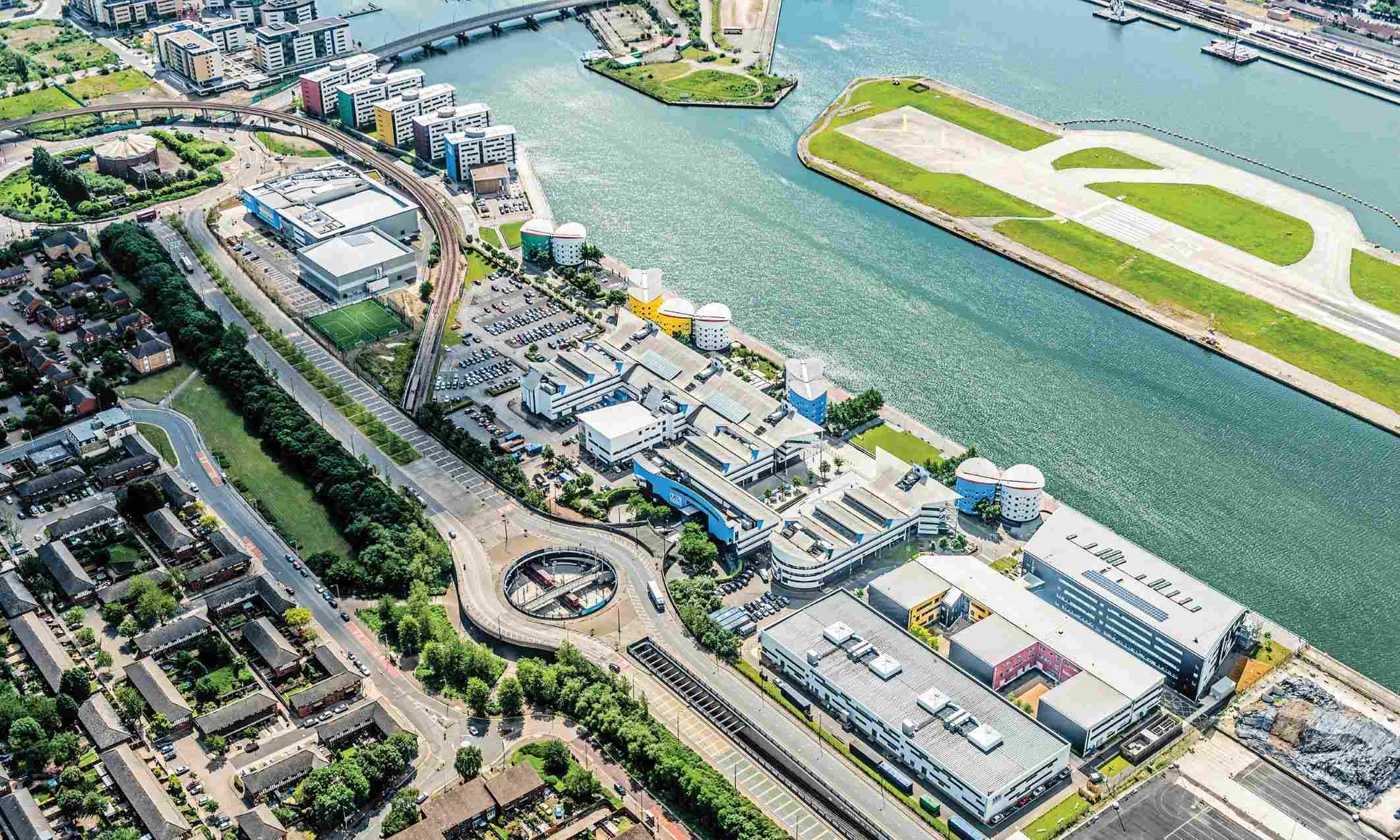 River Thames to help power University of East London net zero campus of the future