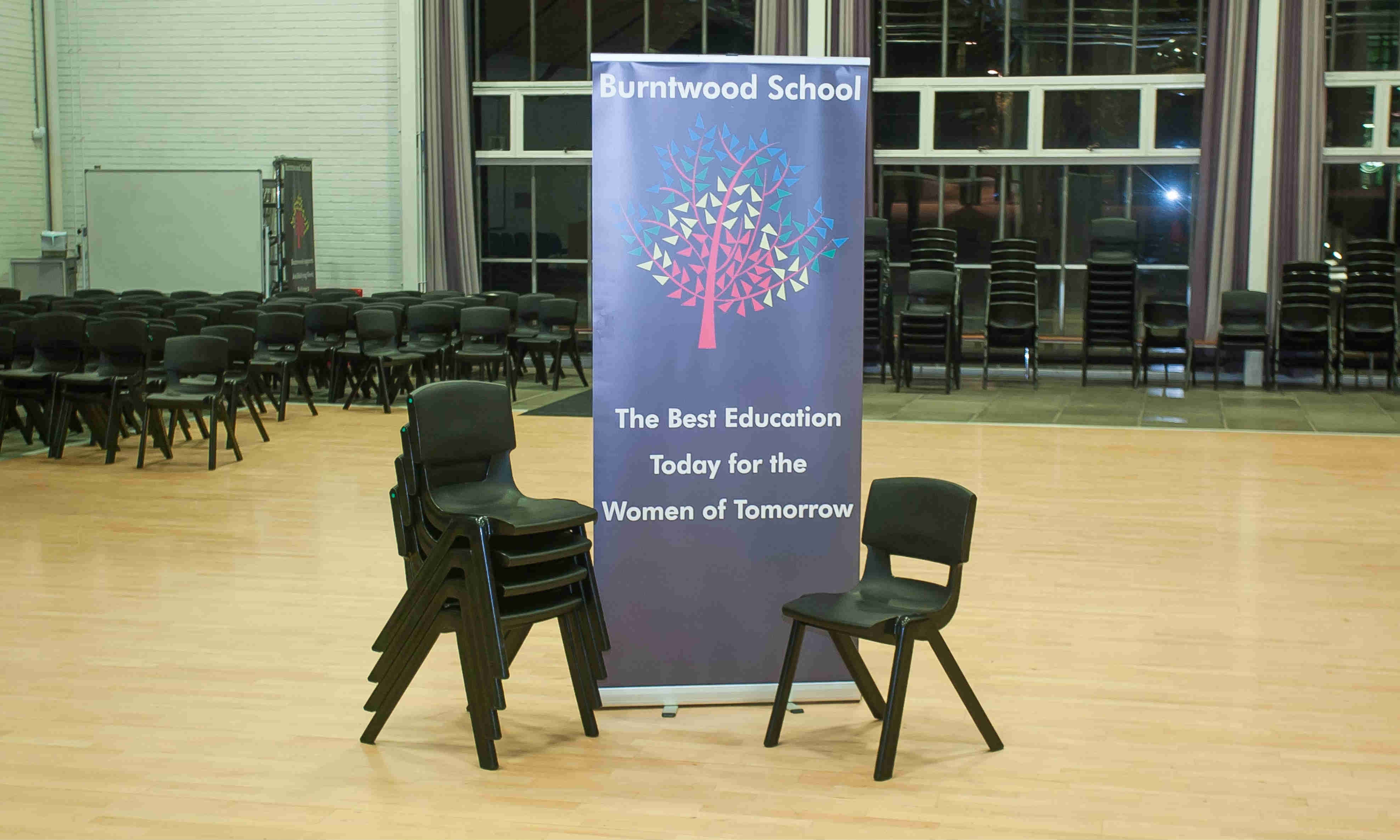 2015 Sterling prize-winning Burntwood School home to over 2,500 iconic KI Postura+ classroom chairs